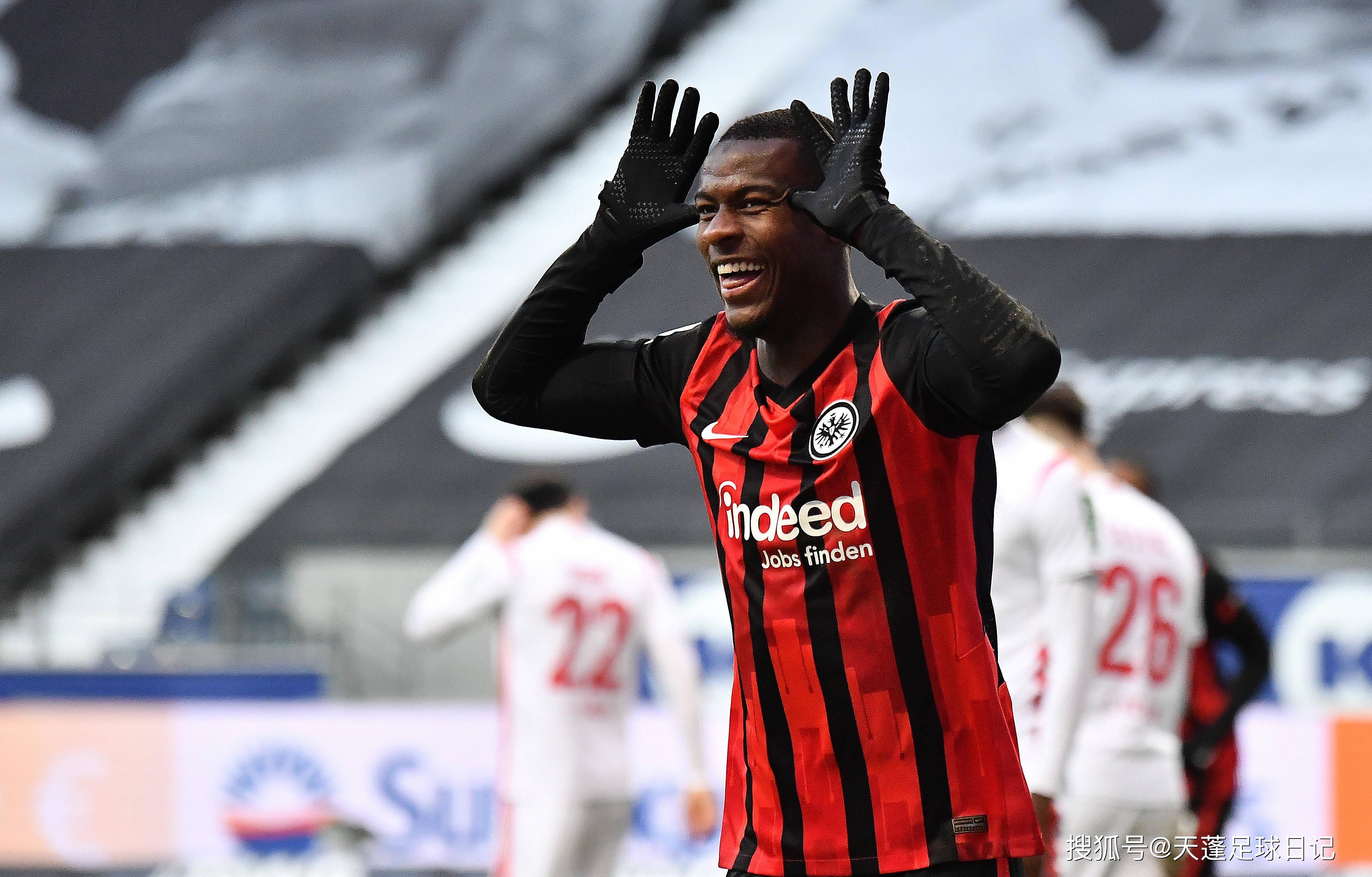 九游娱乐德国杯赛程吃紧，法兰克福关键时刻防线松动，态度坚定，赛季目标并未改变的简单介绍